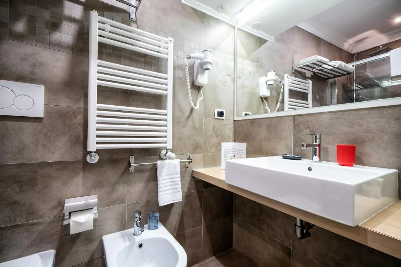 ***  Hotel Paolo II Rome Italy